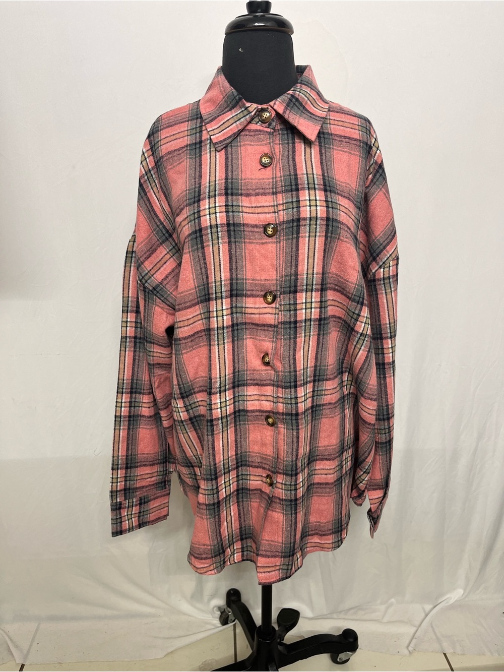 Women's Pink Plaid Button-Down Shirt - Relaxed Fit